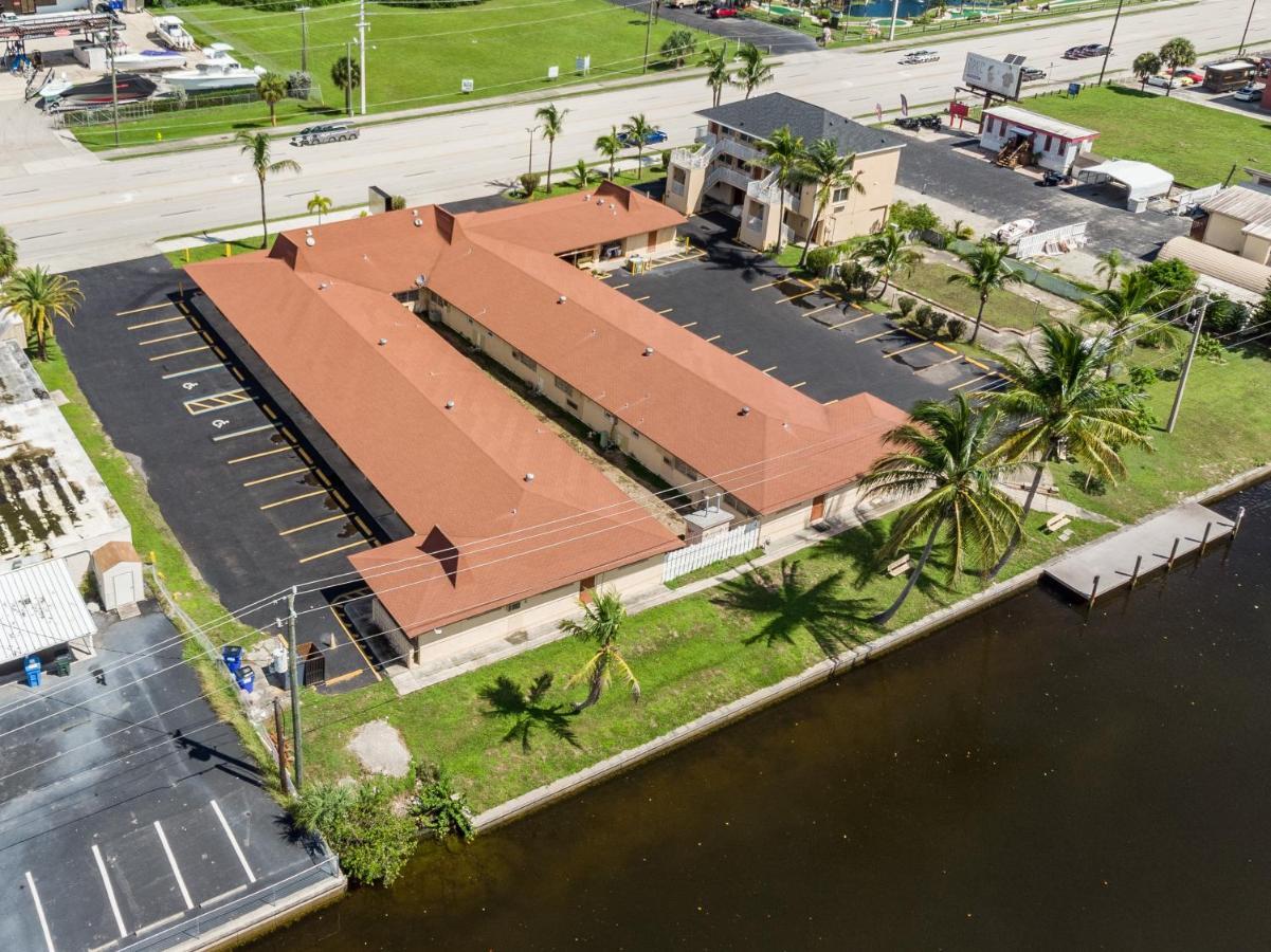 Tahitian Inn Fort Myers Beach Exterior foto