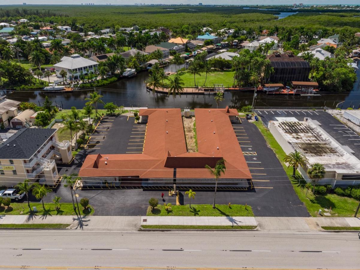 Tahitian Inn Fort Myers Beach Exterior foto